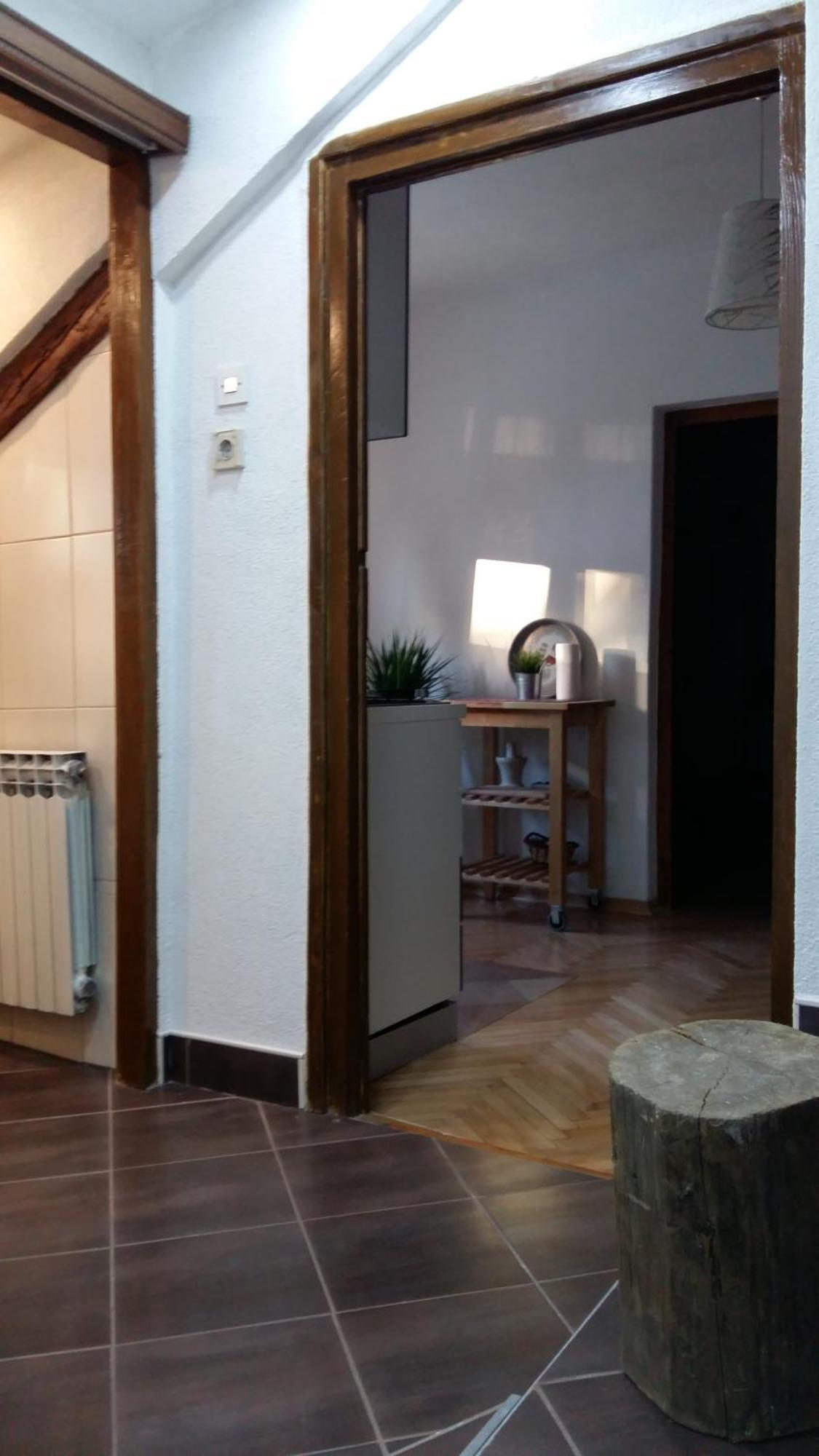 Apartmani Stonewood Загреб Экстерьер фото